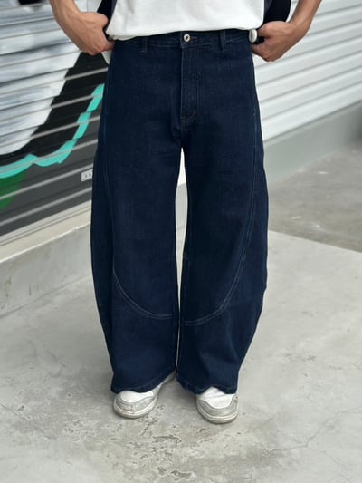 【修身現貨】飛軌小彎刀褲8