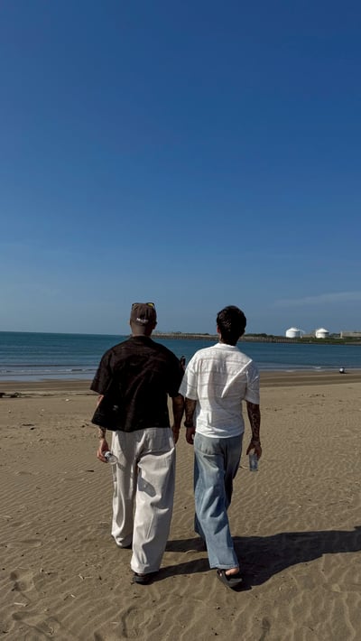 【夏日必買現貨】海灘簍空紋短版短袖襯衫4