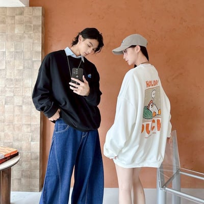 【現貨】HOLIDAY DUCK 鴨子插畫感大學T4