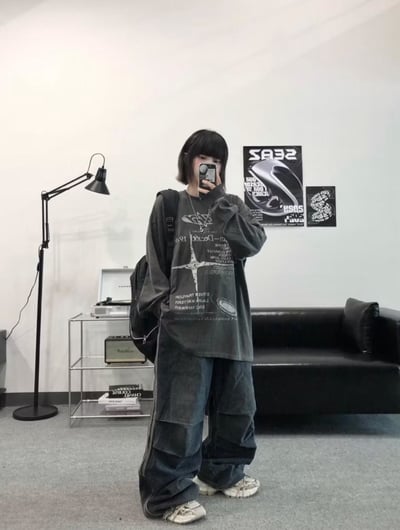 【現貨】做舊水洗街頭風字母斑駁印花長T3