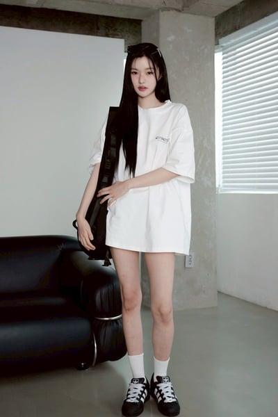 【現貨】迷彩哥德字印花短T8