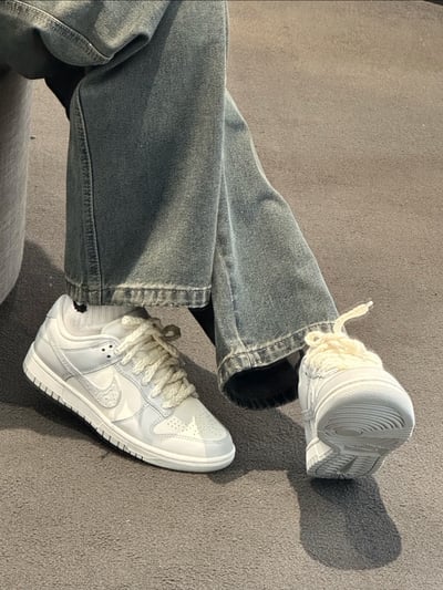 【現貨】NIKE Wmns Dunk Low Needlework 浮雕骨白灰｜FJ4553-13311