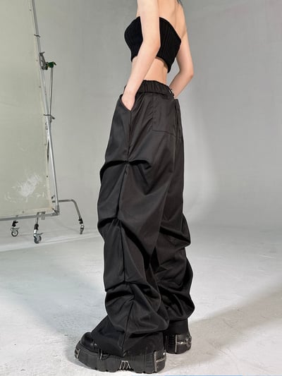 【設計感極強現貨】皺摺工裝垂墜寬褲9