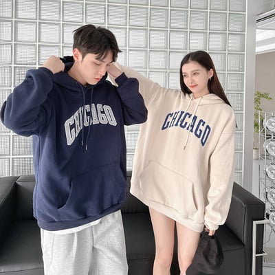 【現貨】電繡CHICAGO帽T5