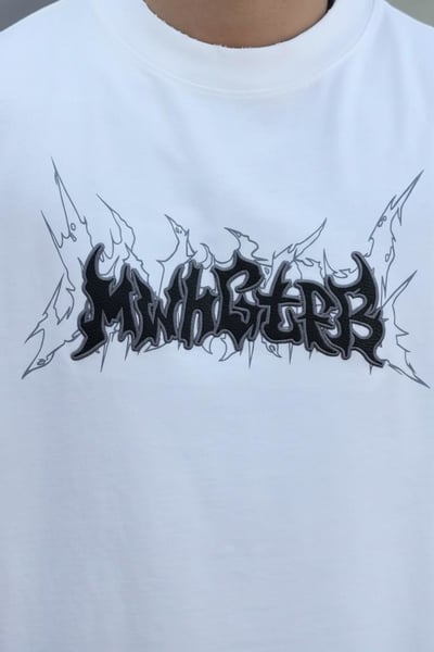 【現貨】火焰皮革繡花短T7