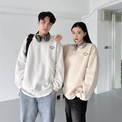 【現貨】STAYALONE看書男孩大學T6