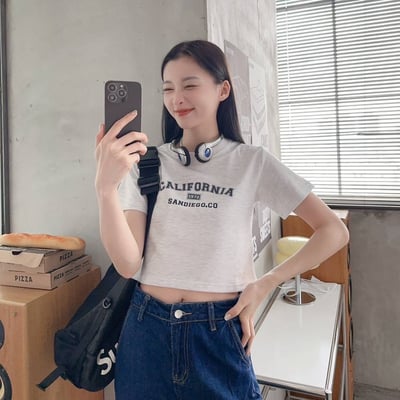 【現貨】CALIFORNIA字母短版上衣1