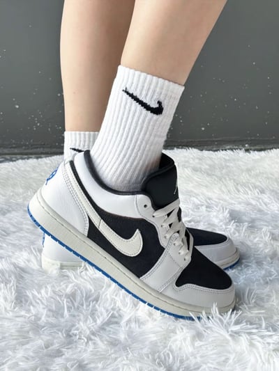 【現貨】Air Jordan 1 Low "Quai 54" 聯名 小閃電倒鉤 男款｜HQ0764-0013