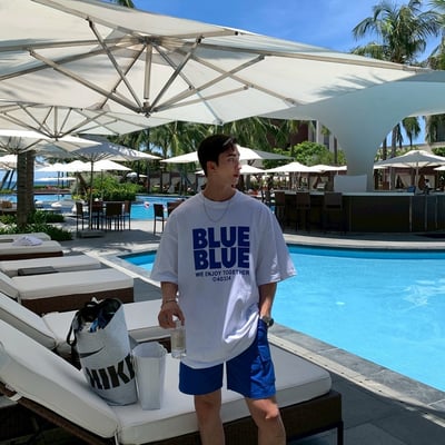 【現貨】夏日陽光BLUE字母短T3