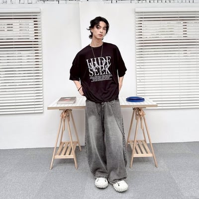 【現貨】HIDE AND SEEK 文字堆疊落肩短T6