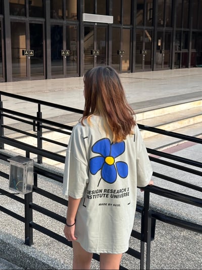 【現貨】刺繡對焦框花朵印花短T9