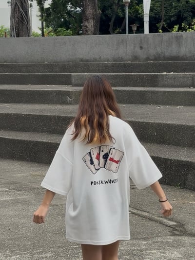 【吸睛新品現貨】撲克牌謎局短T4