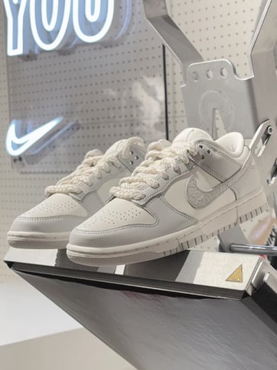 【現貨】NIKE Wmns Dunk Low Needlework 浮雕骨白灰｜FJ4553-1334