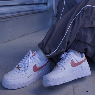 【現貨】Nike AF1 "Rust Pink" 白粉小金勾｜CZ0270-1038