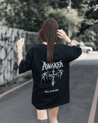 【今夏必買單品!!現貨速發】黑翼覺醒短T7