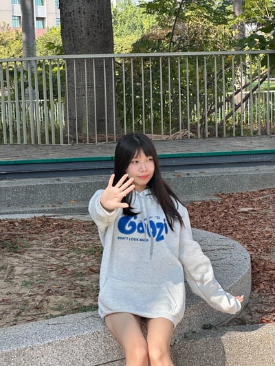 【現貨】Goozi字體刷毛帽T5