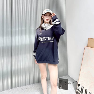 【現貨】VIBRANT BREATH美式復古V領大學T3