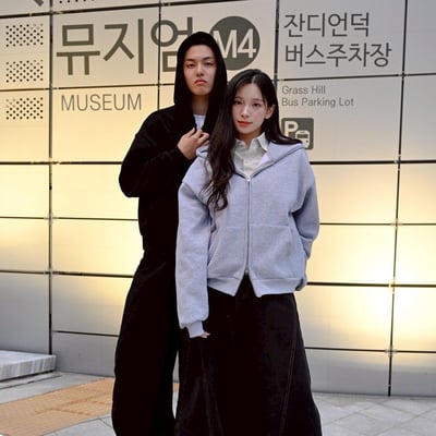 【現貨】 雙鍊寬短連帽外套2