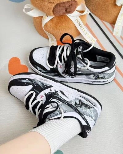 【訂製款】Nike Dunk Low 暗馳黑馬6