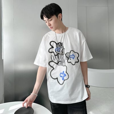 【現貨】小花噴漆印花短T8