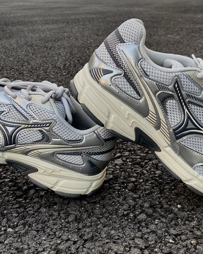 【爆款！預訂】MIZUNO SPEED 2K 冰川灰 銀灰復古美津濃｜D1GH2229176