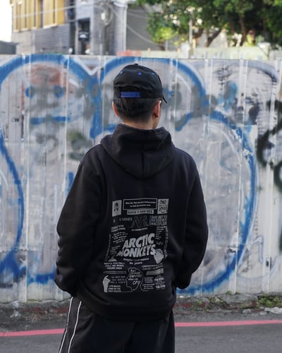 【現貨】背後滿版搖滾電音刷毛帽T3