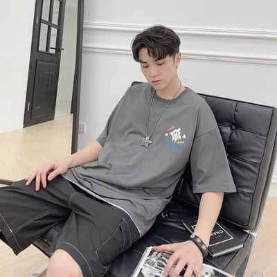 【現貨】夜光笑臉幽靈短T4