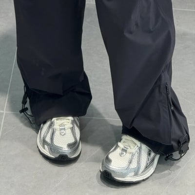 【爆款！預訂】New Balance NB 1906R IU同款 復古Y2K 奶油黑銀｜M1906RER2