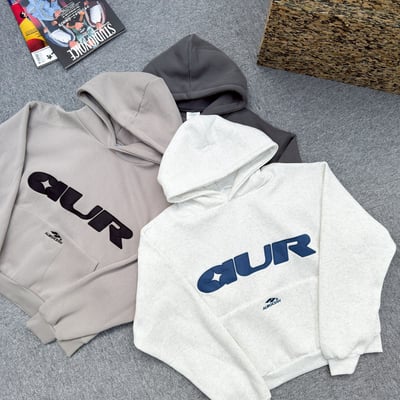 【現貨】AUR刺繡短寬版型帽T8