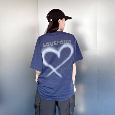 【SORONA® 涼感現貨】LOVEPOINT 愛心噴漆印花短T5
