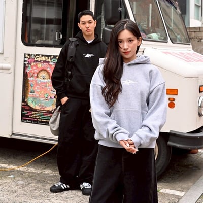 【現貨】CROSS SPACES 圓標刺繡短寬帽T6