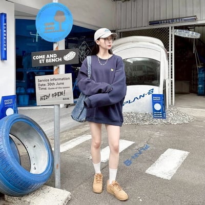 【現貨】愛心笑臉刺繡大學T4