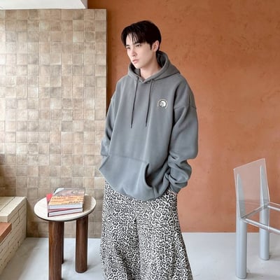 【現貨】Travel Around the island 騎車男子印花帽T9