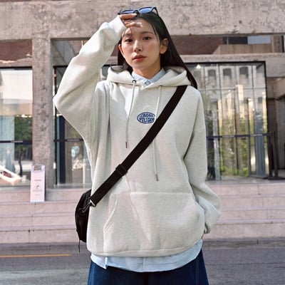 【現貨】CROSS STUDIO 卡通泡泡字圓標帽T7