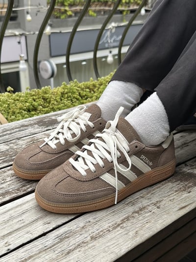 【爆款現貨】ADIDAS HANDBALL SPEZIAL 摩卡咖啡棕 可可大地色 焦糖底 復古 女鞋｜IF64903