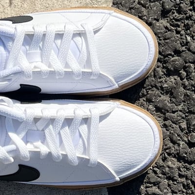 【CP值頂爆】NIKE W COURT LEGACY NN 白黑焦糖 皮革拼接 環保材質 休閒鞋｜DH3161-109/調貨5