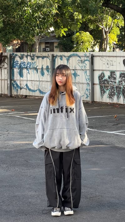 【小編愛褲現貨】Y2K壓條尼龍工裝衝鋒褲4