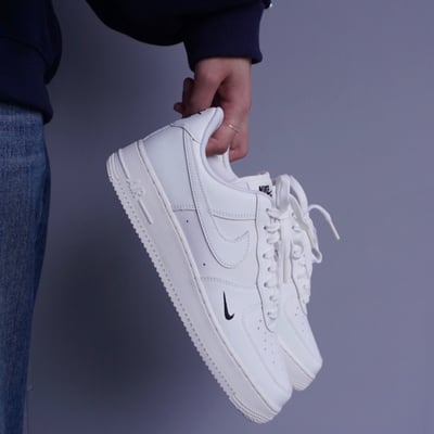 【現貨】NIKE AF1奶油刺繡小勾｜HF1058-1337