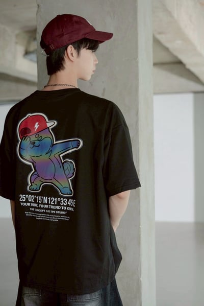 【現貨】閃電貓柴犬炫彩反光短T5