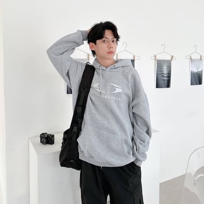 【廠商斷貨最後機會】發泡英字科技感銀漆帽T2