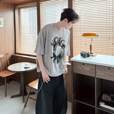 【現貨】VOICE旋轉殘影華夫格印花短T5