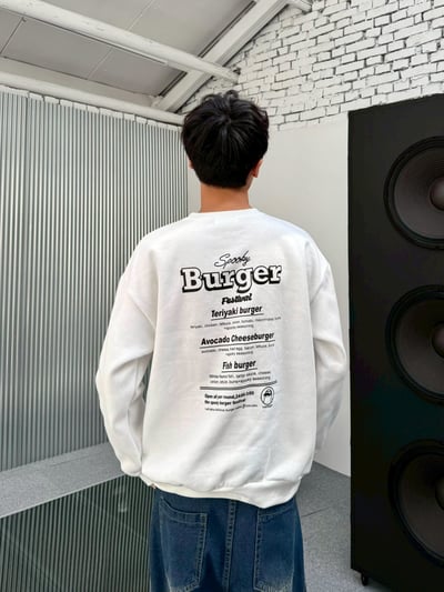 【現貨】幽靈漢堡印花大學T3