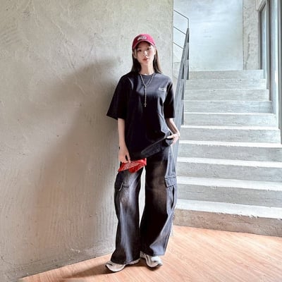 【現貨】concept design刺繡行星圖形短T9