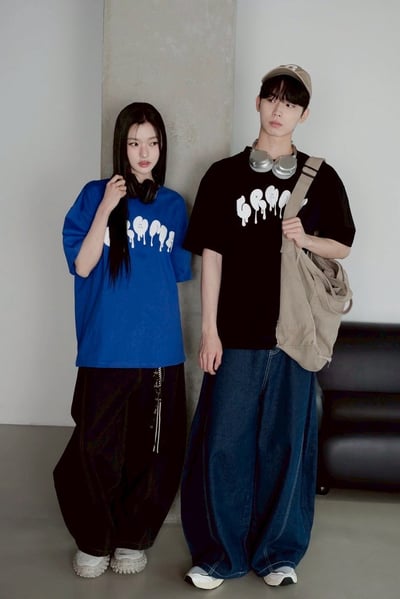 【現貨】CROMA潑漆流體發泡短T9