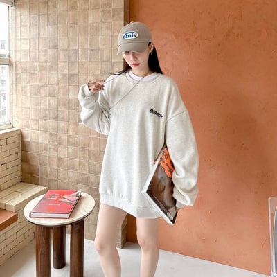 【現貨】SCRACH插畫感貓咪大學T6