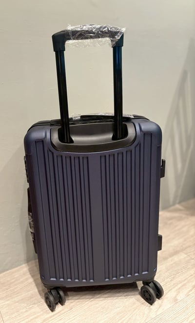 Captain 雷諾 20吋 行李箱2