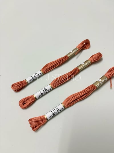 日本原裝進口COSMO 25番繡線 [色號100-129] 區間25