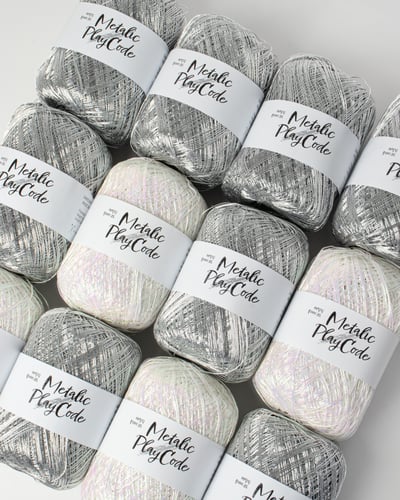 【Yarn-a】Metallic play code 70g5