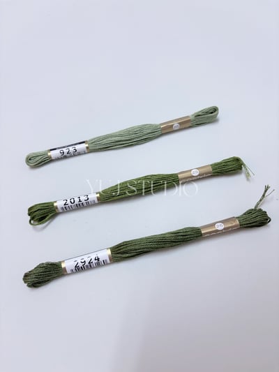 日本原裝進口COSMO 25番繡線 [色號2118-3299] 區間25