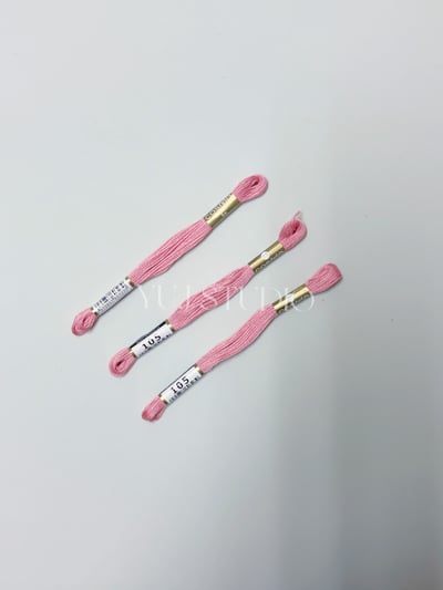 日本原裝進口COSMO 25番繡線 [色號100-129] 區間6